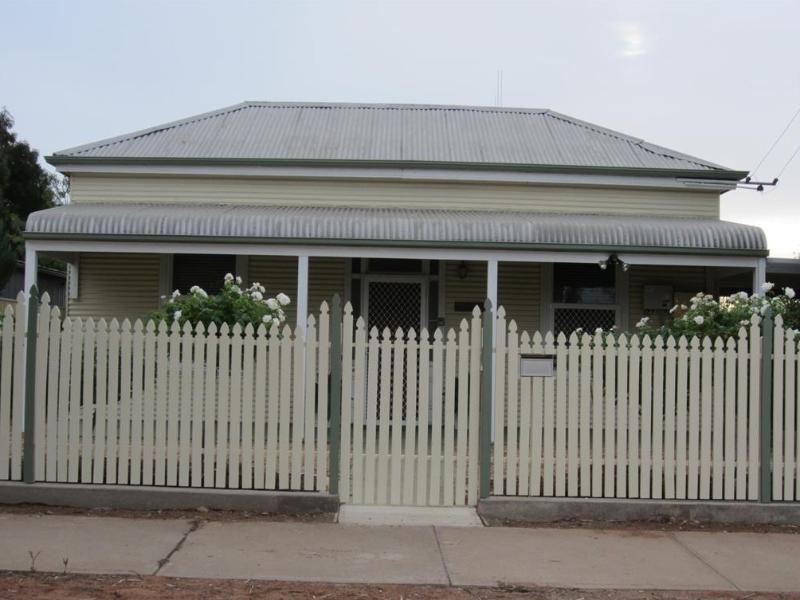 Maeville Cottage 브로큰힐 외부 사진